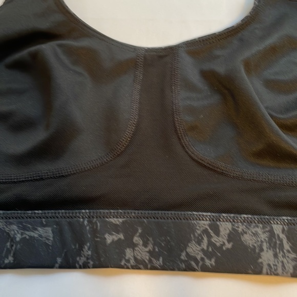 Lolë black and gray Sports Bra size Small in new condition - Picture 7 of 13